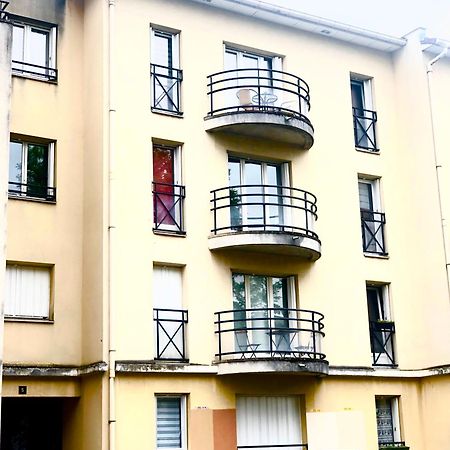 Superbe Appartement Tout Equipe, Le Nid D'Eva A Metz Gare, Parking Prive, Balcon, F2, 50M2, 3P Exteriör bild